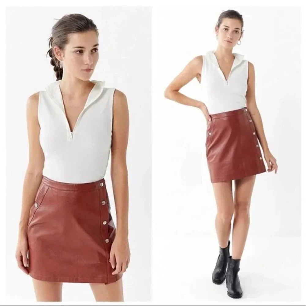 URBAN OUTFITTERS  Faux Leather Side Button Down Mini Skirt size Medium M